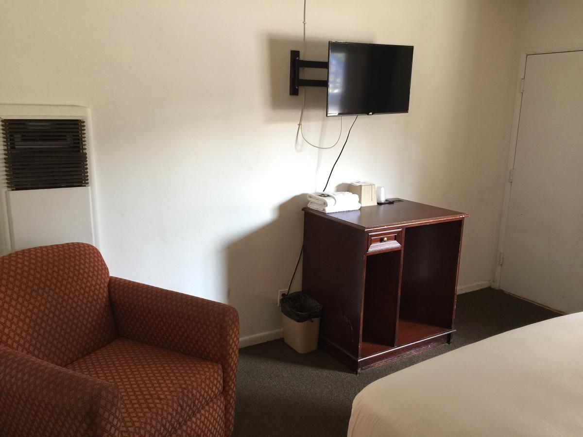 Holiday Lodge Los Angeles Extérieur photo